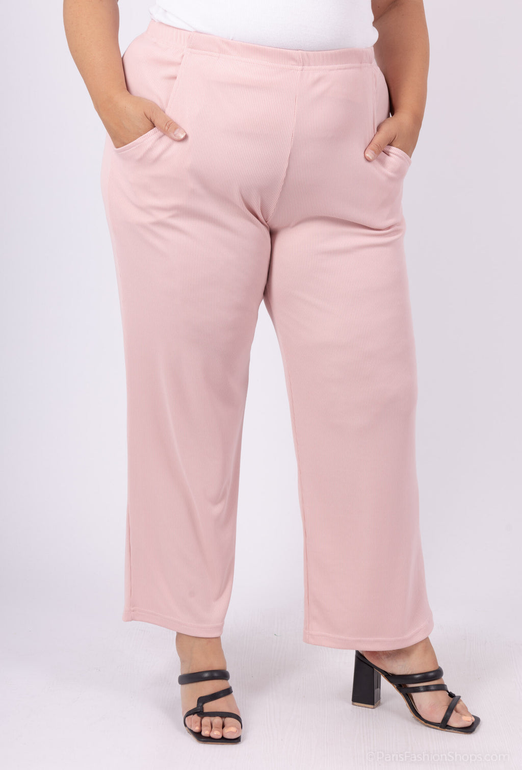 Plus Size Fluid pants for all seasons