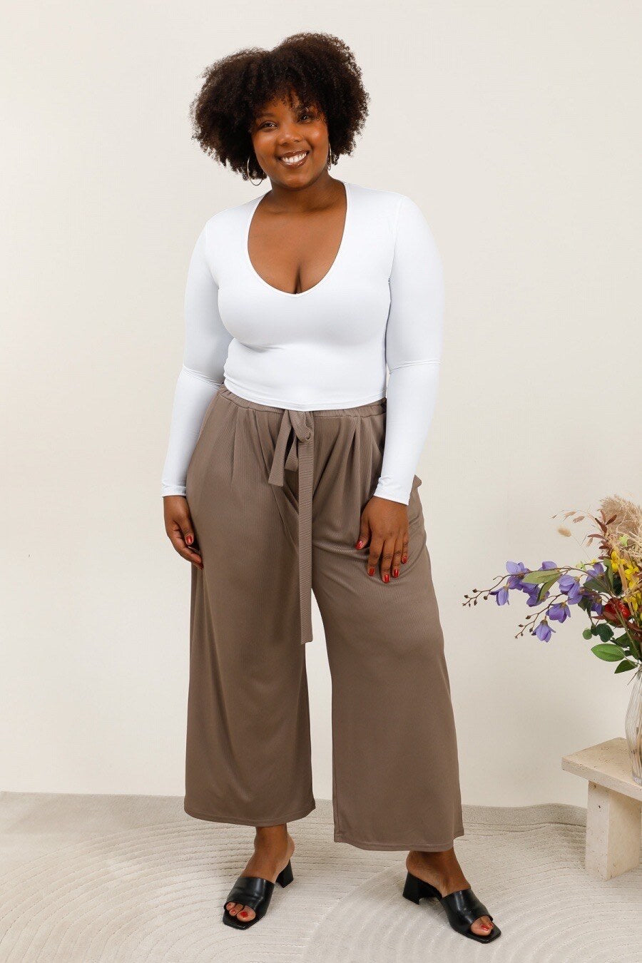Plus size flowy pants i Stor Storlek