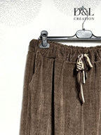 Plus size mönstrade sammetsbyxor T38 till T54 i Plus Size