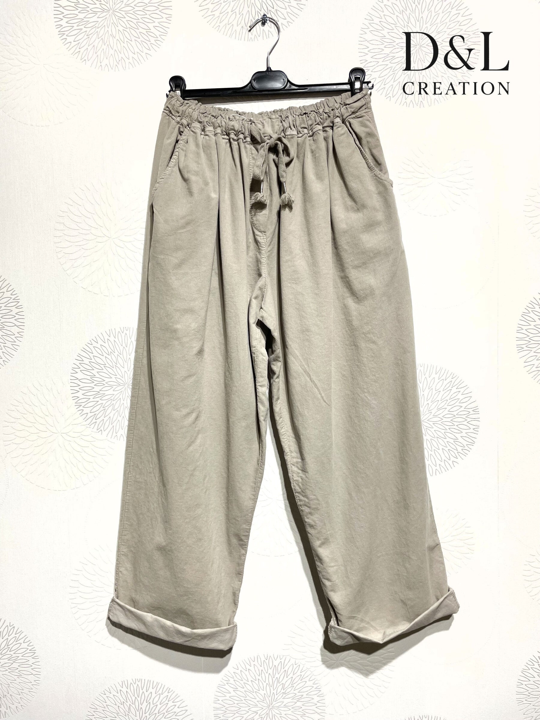 Plus Size Sammetbyxor i Storlek 38 till 54