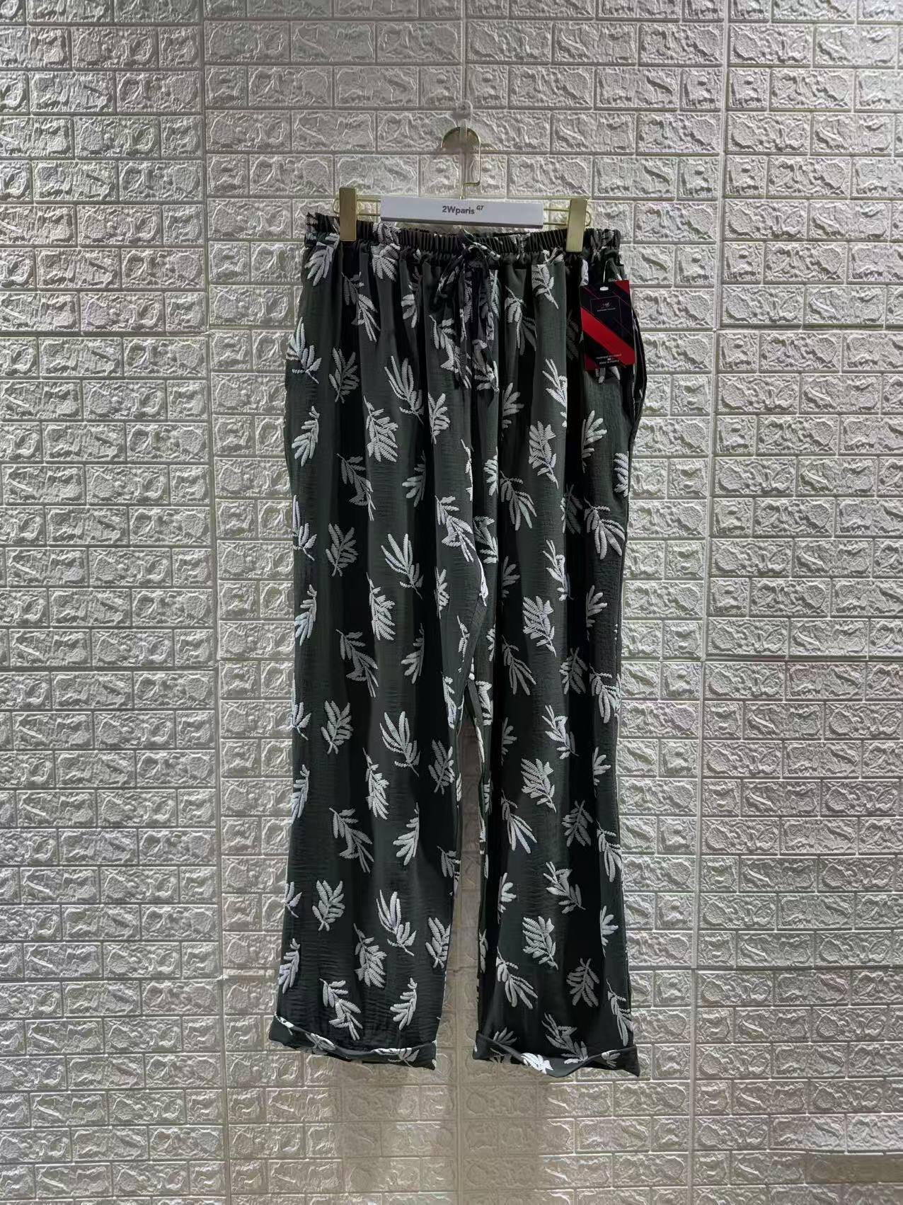 Plus size pants i Stora Storlekar