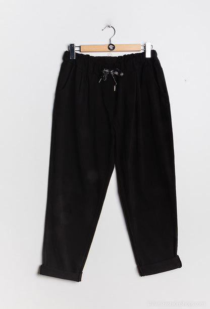 Plus Size Super stretchy pants with front pleats