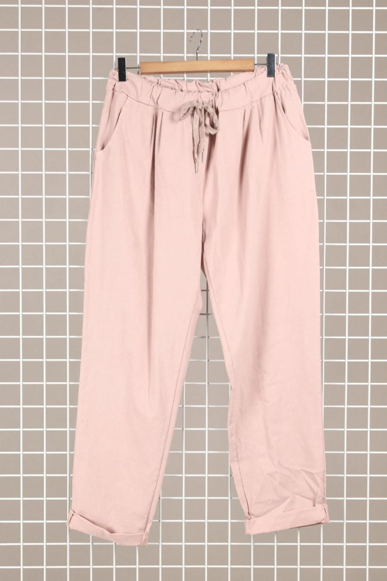 Plus Size Super stretchy pants with front pleats