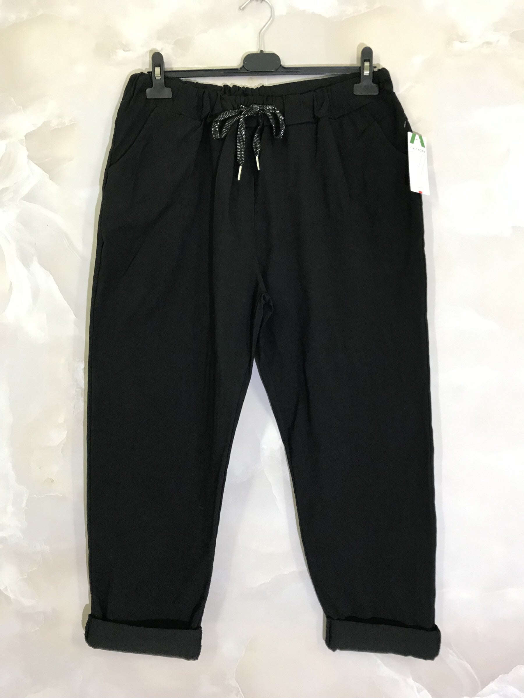 Plus Size Magic Pants med Extra Stretch och Fickor
