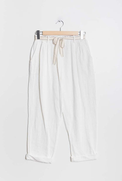 Plus Size Light Cotton & Linen short pants with belt