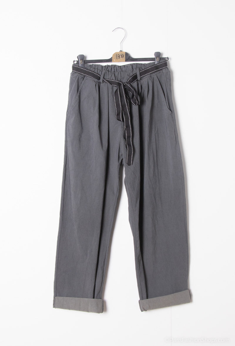 High waisted paper bag effect trousers with waistband i Stor Storlek