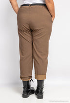 Högmidjade paper bag-effekt byxor med midjeband i Stor Storlek