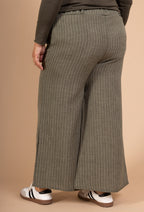 Randiga vida byxor storlekar 38 till 50 | Plus Size