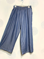 Plus Size Large leg pants with Téncel T40 denim pockets at T52