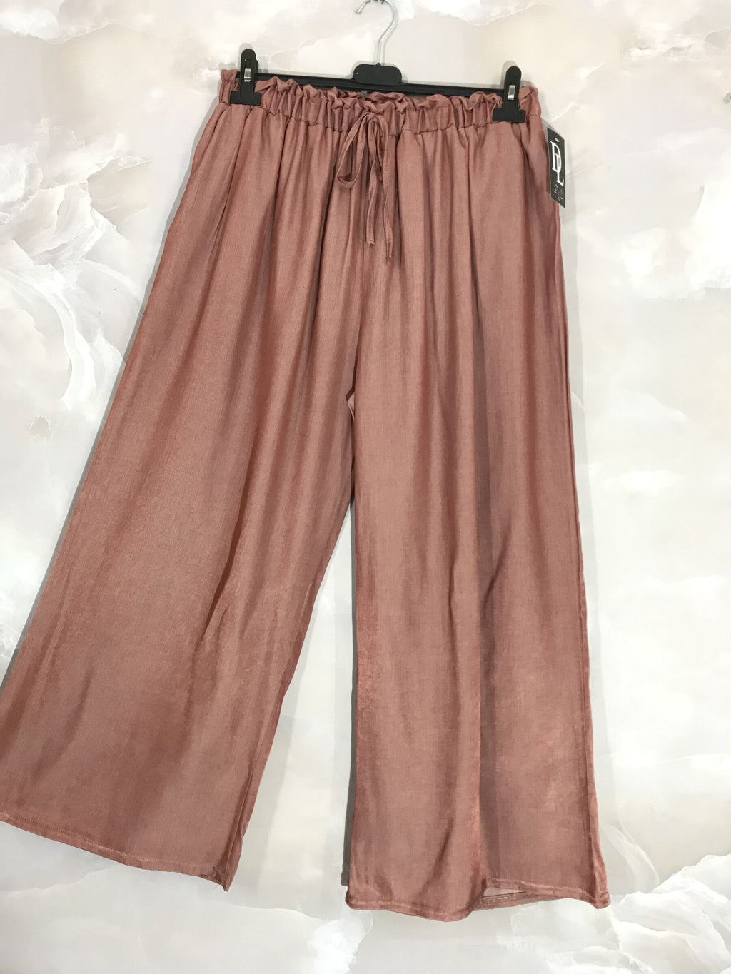 Plus Size Lyocell Vida byxorna med vida ben och fickor