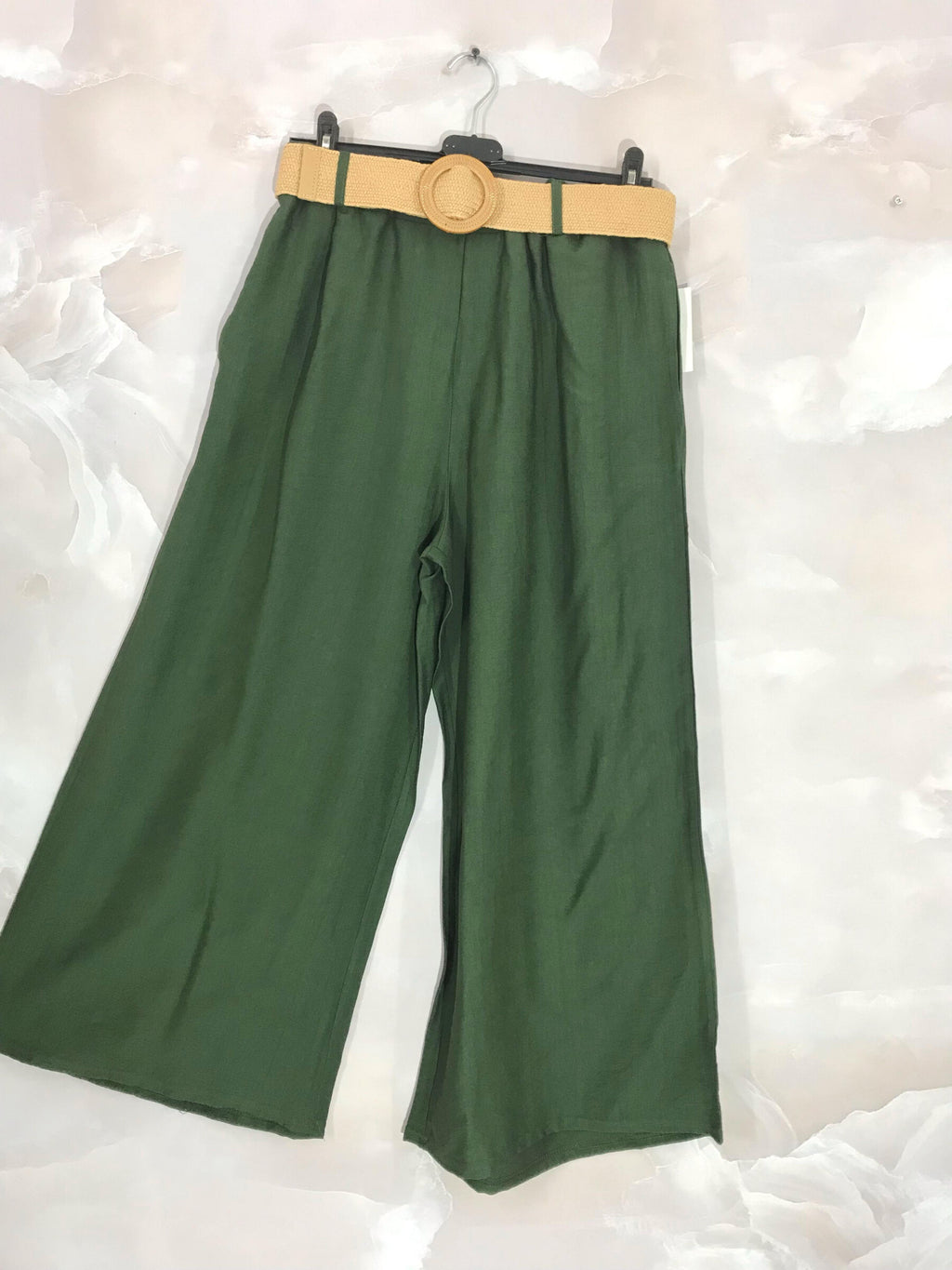 Plus Size Ungled wide leg pants with belt