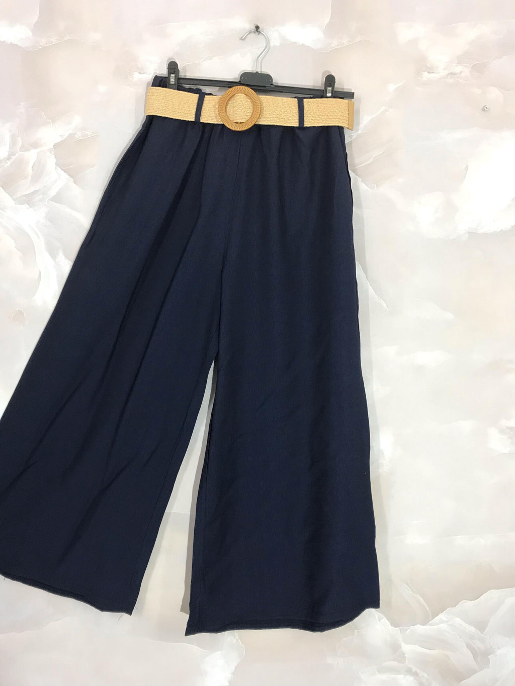 Plus Size Ungled wide leg pants with belt
