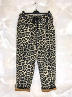 Printed suede pants sizes 38 to 48 i Stor Storlek