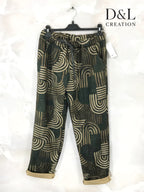 Printed suede pants sizes 38 to 48 i Stor Storlek