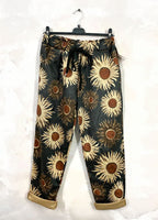 Printed suede pants sizes 38 to 48 i Stor Storlek