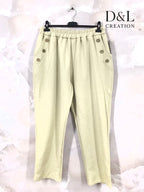 Sportbyxor i mjukt tyg med knappar och fickor, storlekar T38 till T50 i Stor Storlek