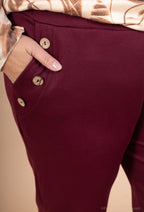 Sportbyxor i mjukt tyg med knappar och fickor, storlekar T38 till T50 i Stor Storlek