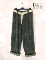 Corduroy pants with beige belt sizes 38 to 54 i Stor Storlek