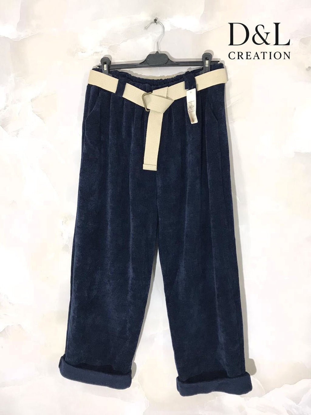 Corduroy pants with beige belt sizes 38 to 54 i Stor Storlek