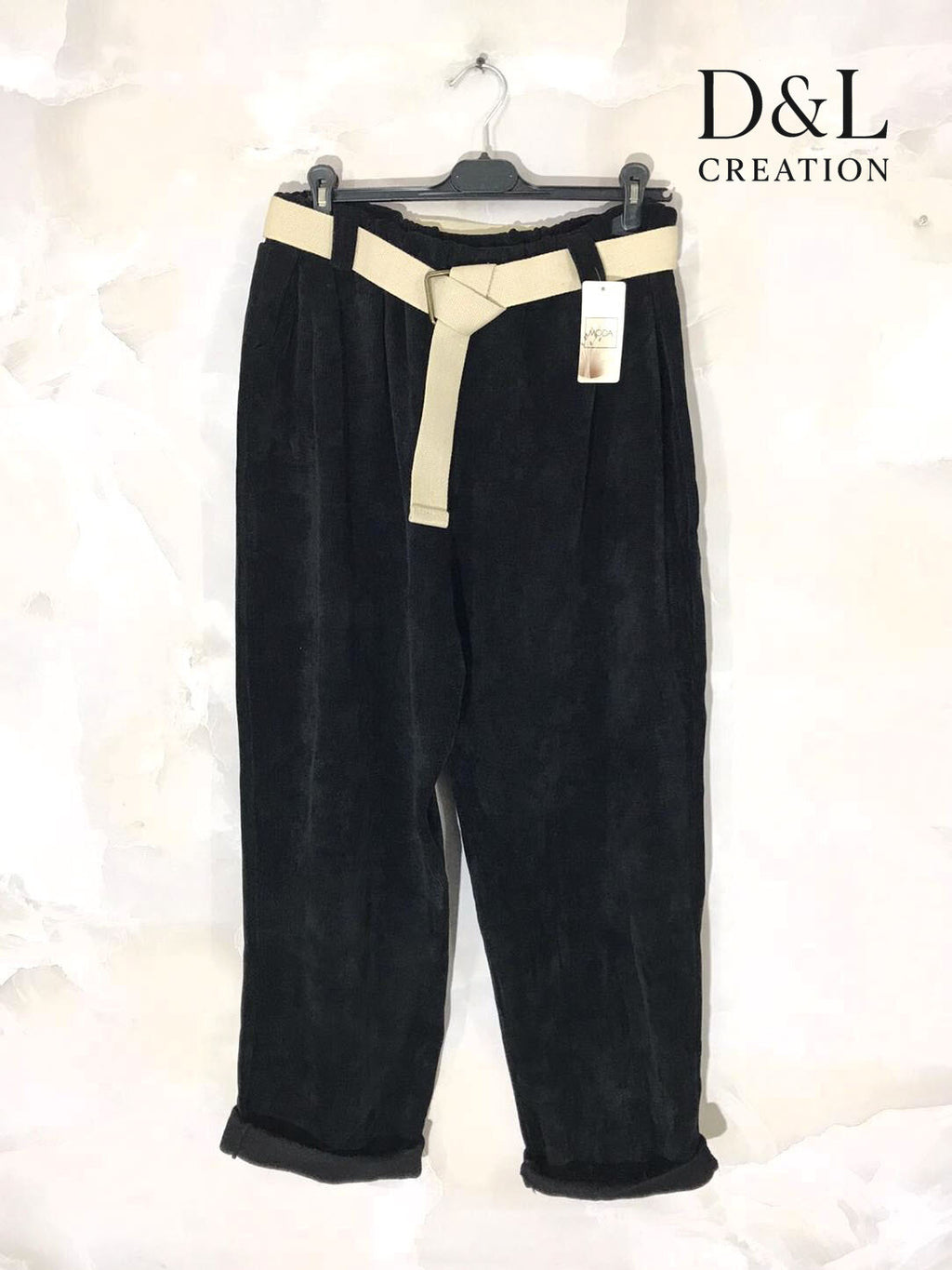 Corduroy pants with beige belt sizes 38 to 54 i Stor Storlek