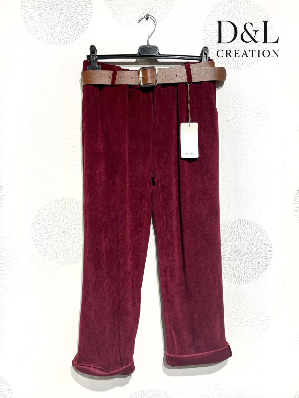 Mjuka stretchvelourbyxor med smala ben i storlek 38 till 48