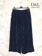 Vidbeniga sammetbyxor i storlekar 38 till 50 | Plus Size