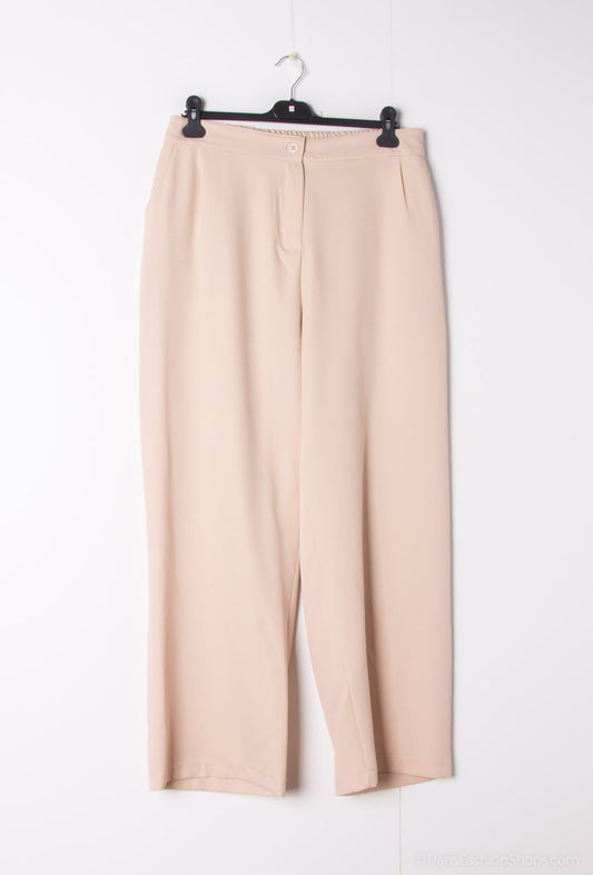 Plus Size Trousers for Women