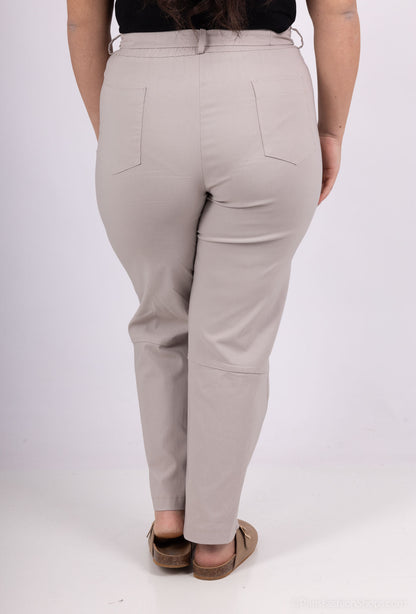 Plus Size Byxorna med Två Bakfickor