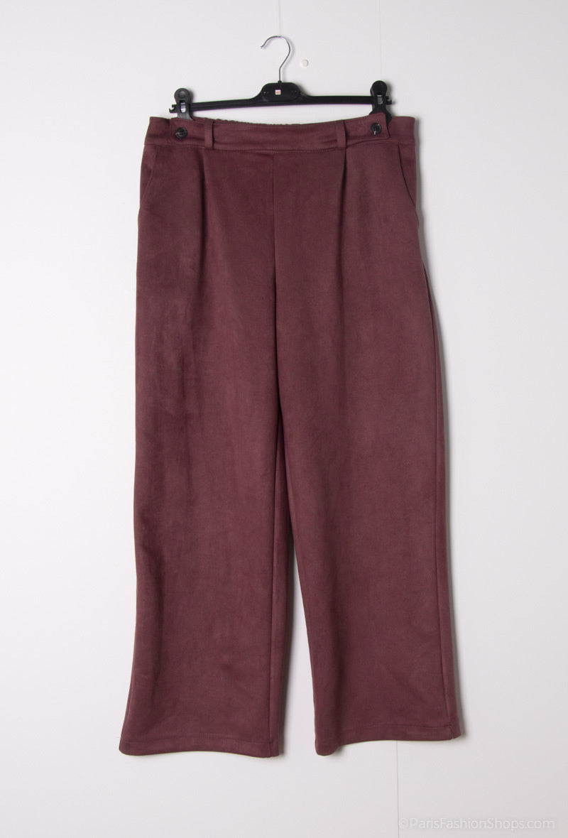 Plus Size Belted suede pants