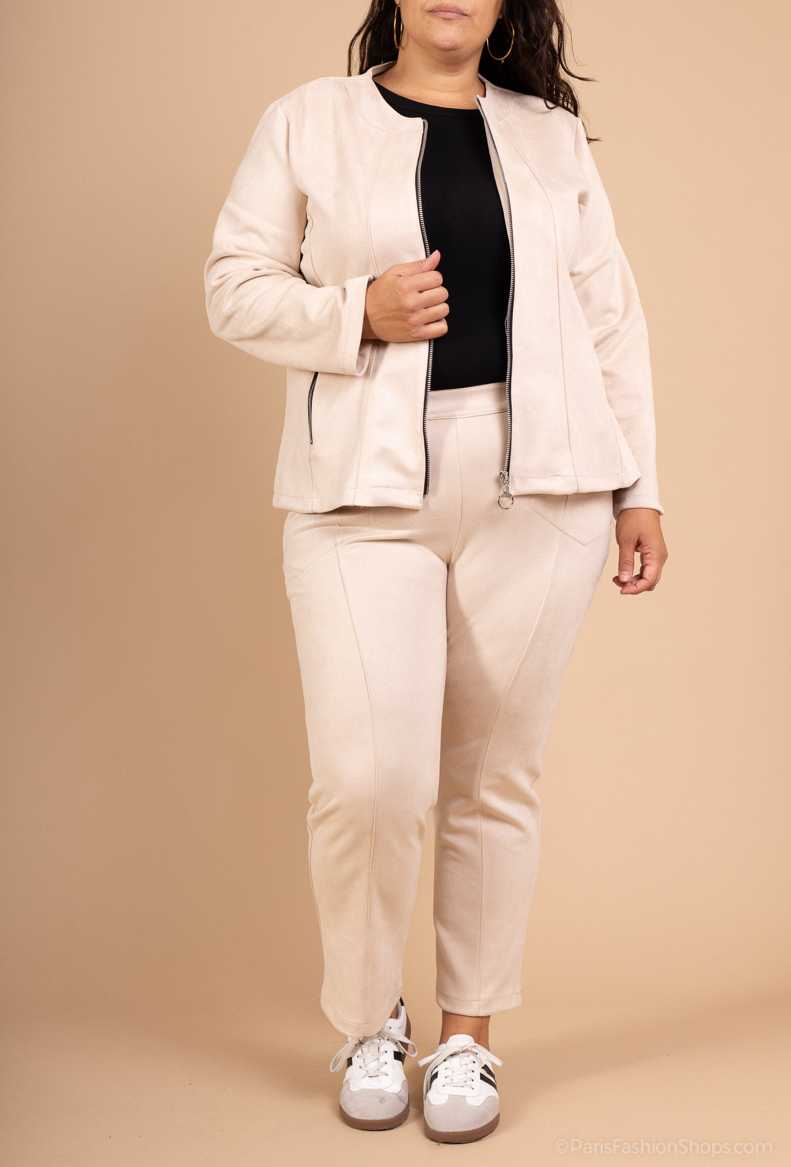 Elegant faux suede pants with zip pocket i Plus Size
