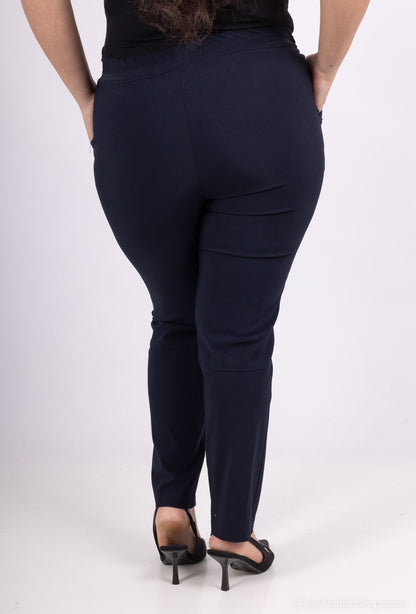 Plus Size Trousers with Pockets and 3 Buttons