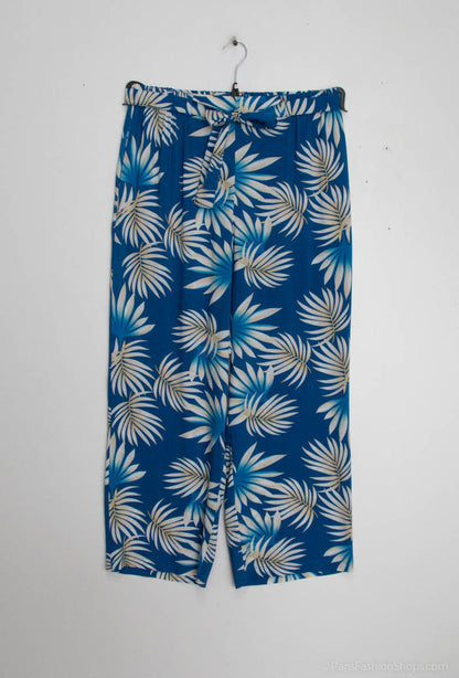 Plus Size Loose printed pants with belt
