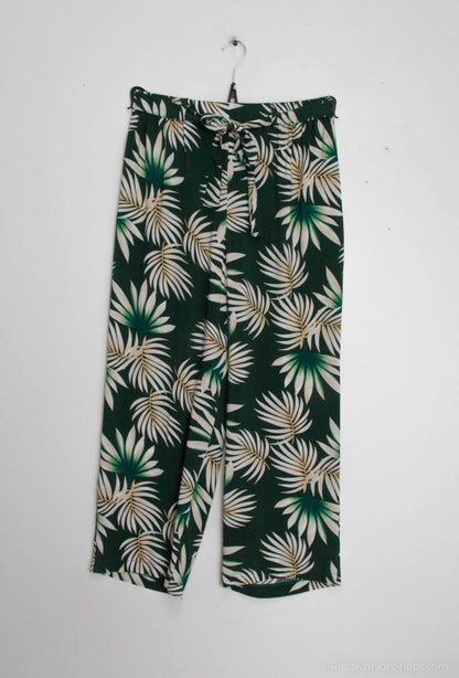 Plus Size Loose printed pants with belt
