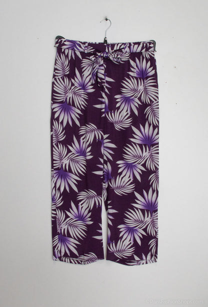 Plus Size Loose printed pants with belt