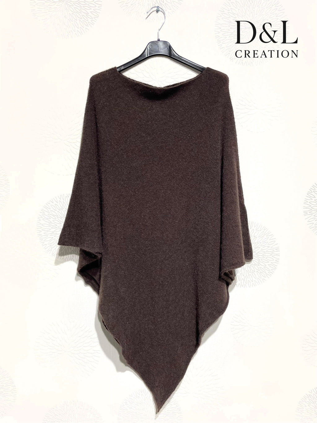 Alpaca Poncho Sizes T38 to T54 i Stor Storlek