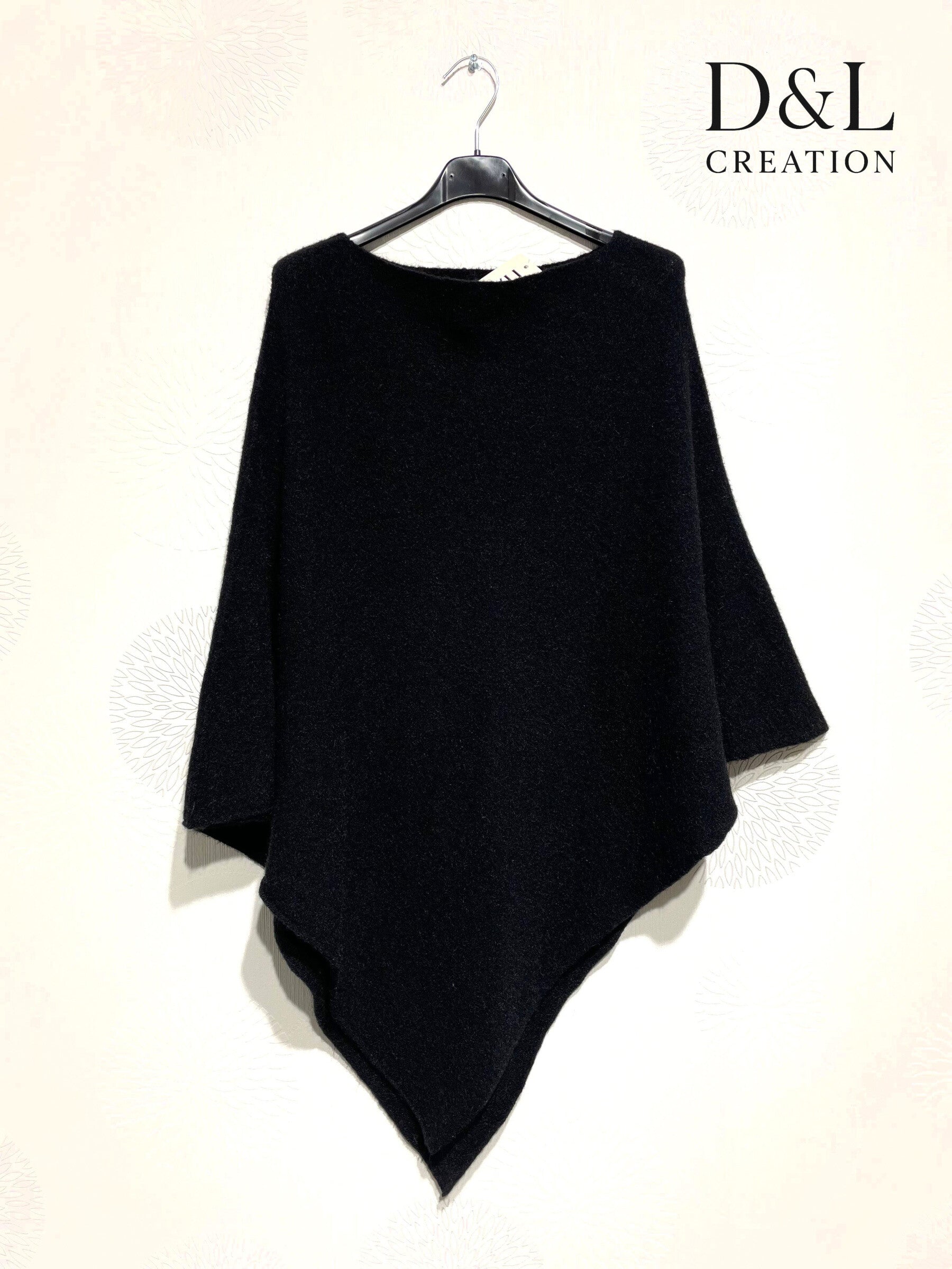 Alpaca Poncho Sizes T38 to T54 i Stor Storlek