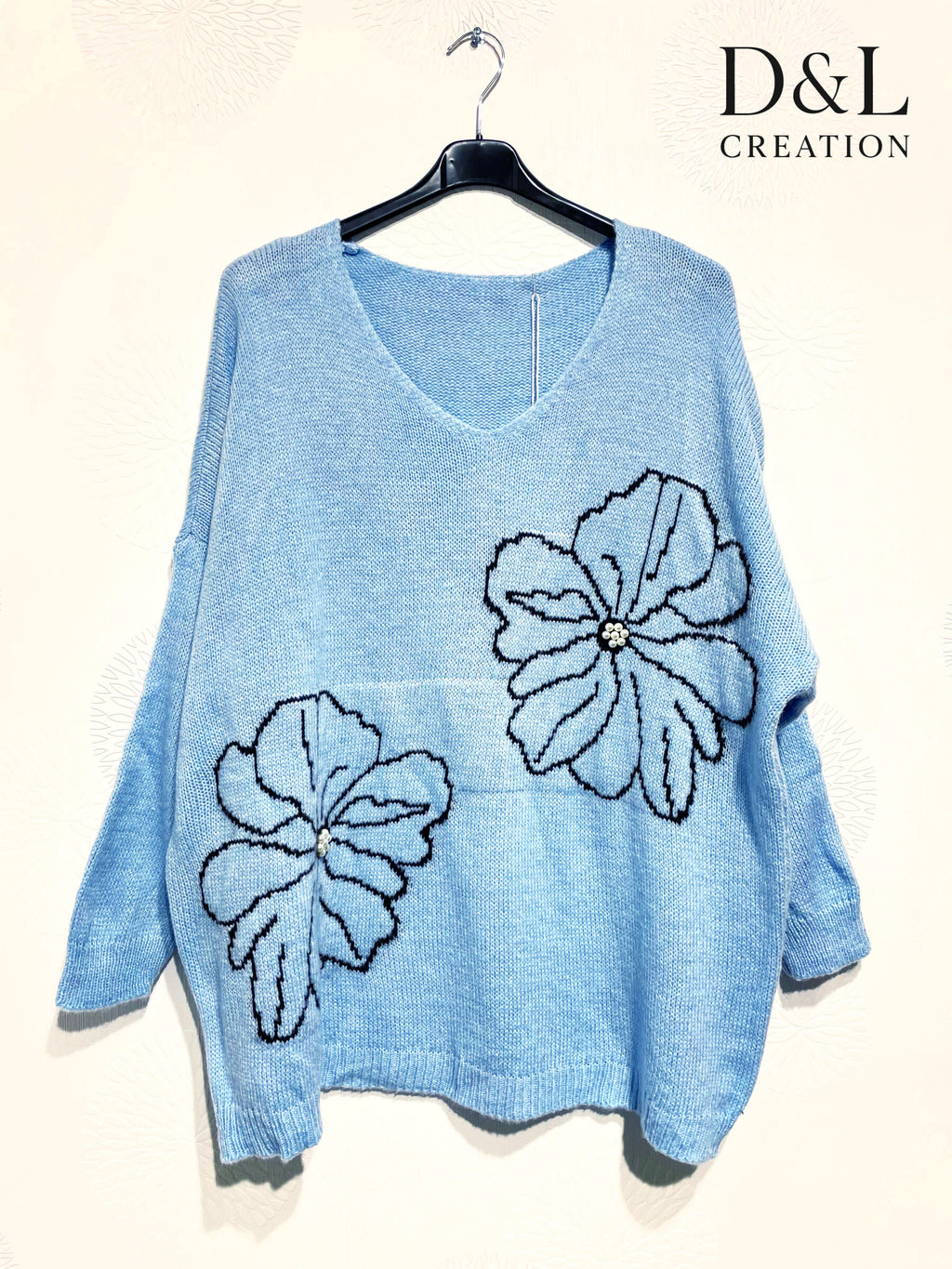 Sweater with floral embroidery and pearls sizes 38 to 52 i Plus Size