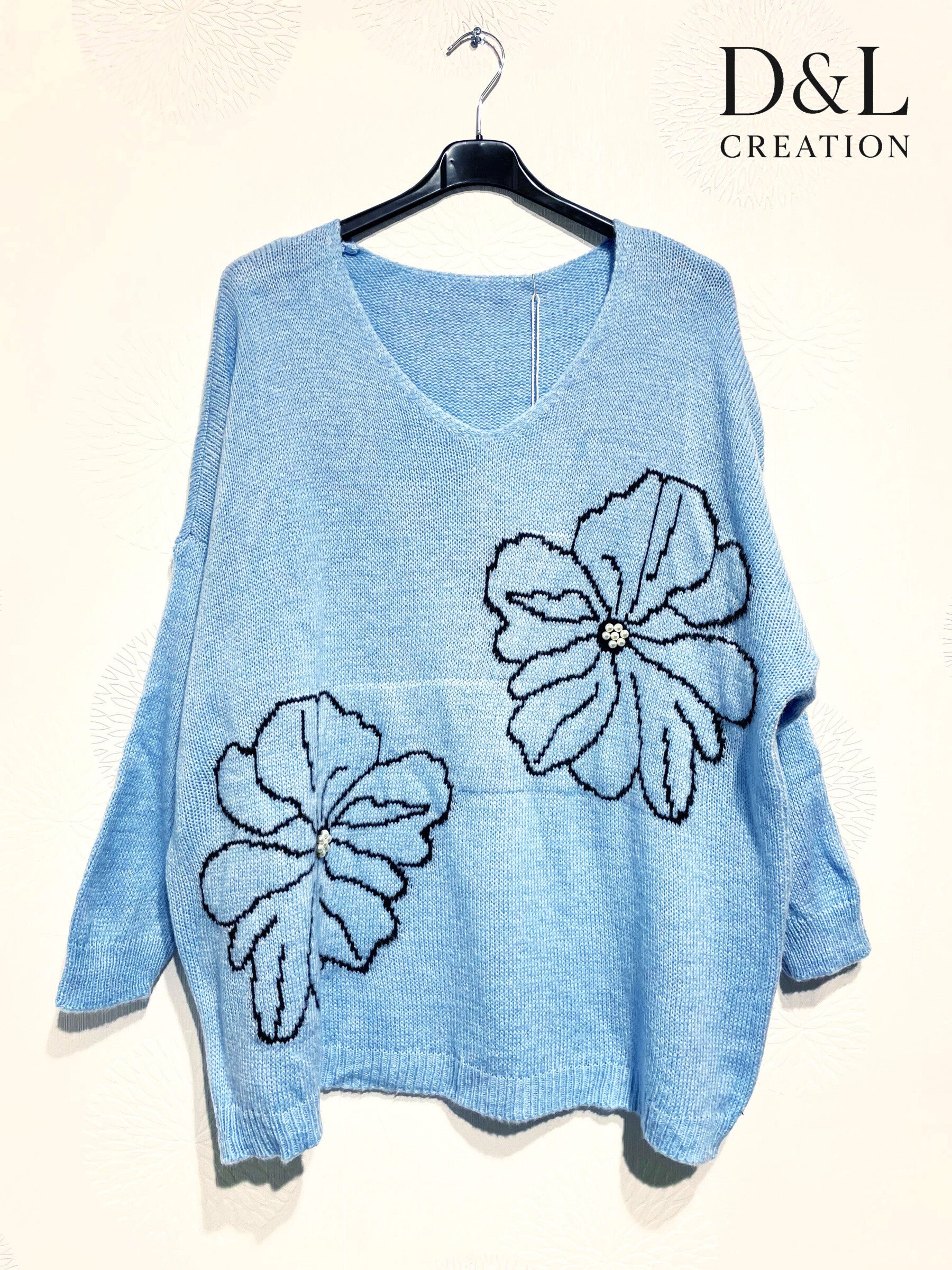 Sweater with floral embroidery and pearls sizes 38 to 52 i Plus Size