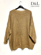 Sweater med blommig broderi och pärlor i storlekar 38 till 52 | Plus Size