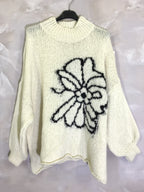Plus Size Extra Large Högkrage Tröja med Broderad Blomma