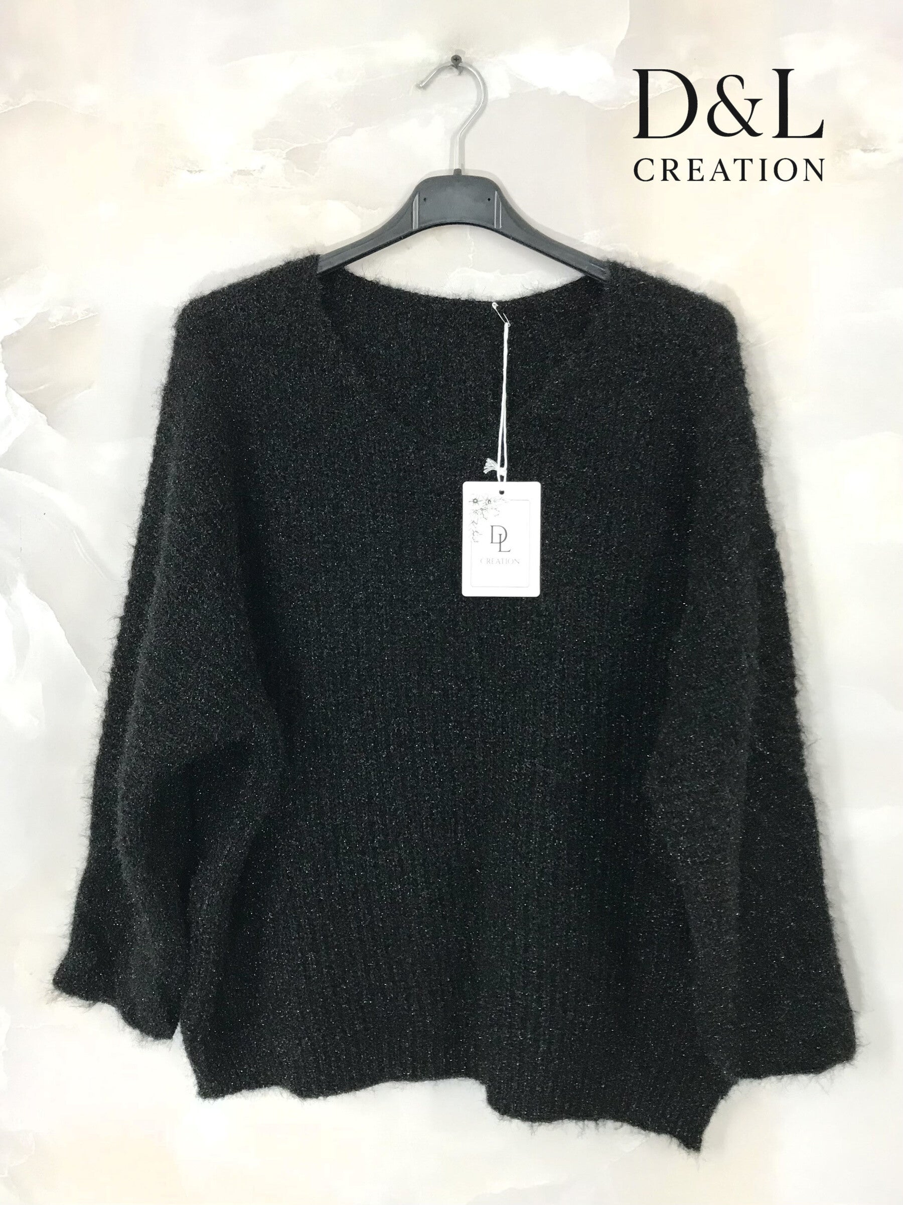 Thick sweater in soft knit