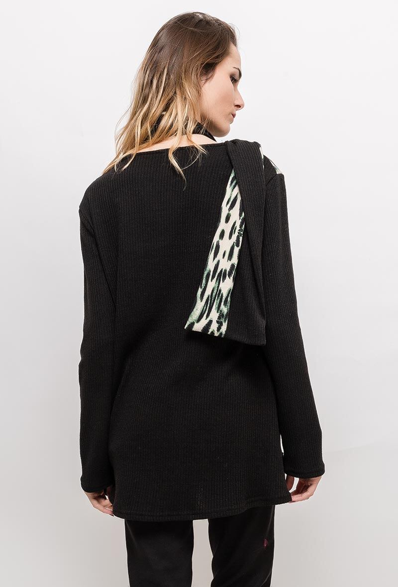 Plus Size Fancy Sweater med Läderdetaljer