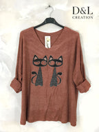 Fine knit cat sweater with rhinestones