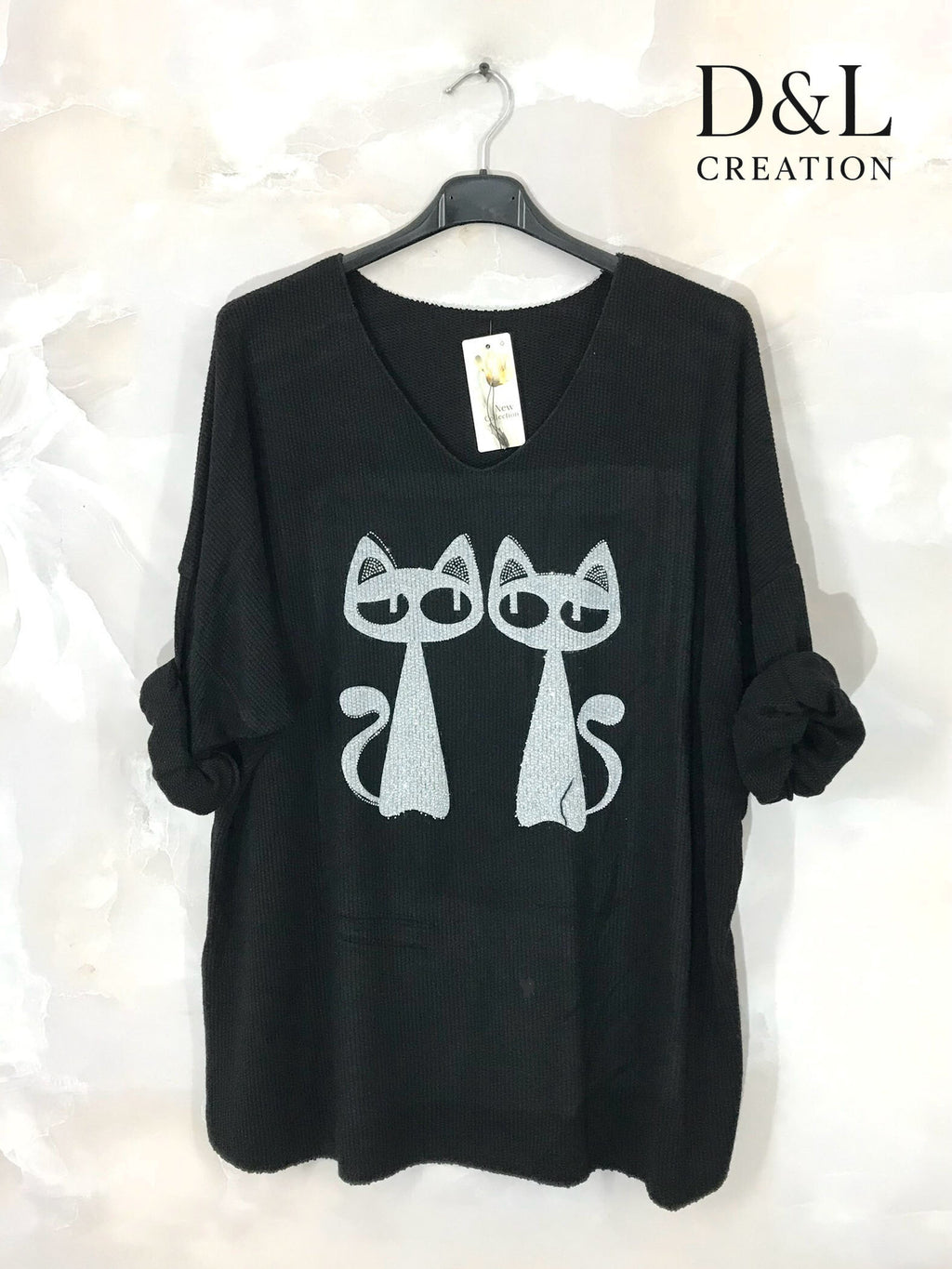 Fine knit cat sweater with rhinestones