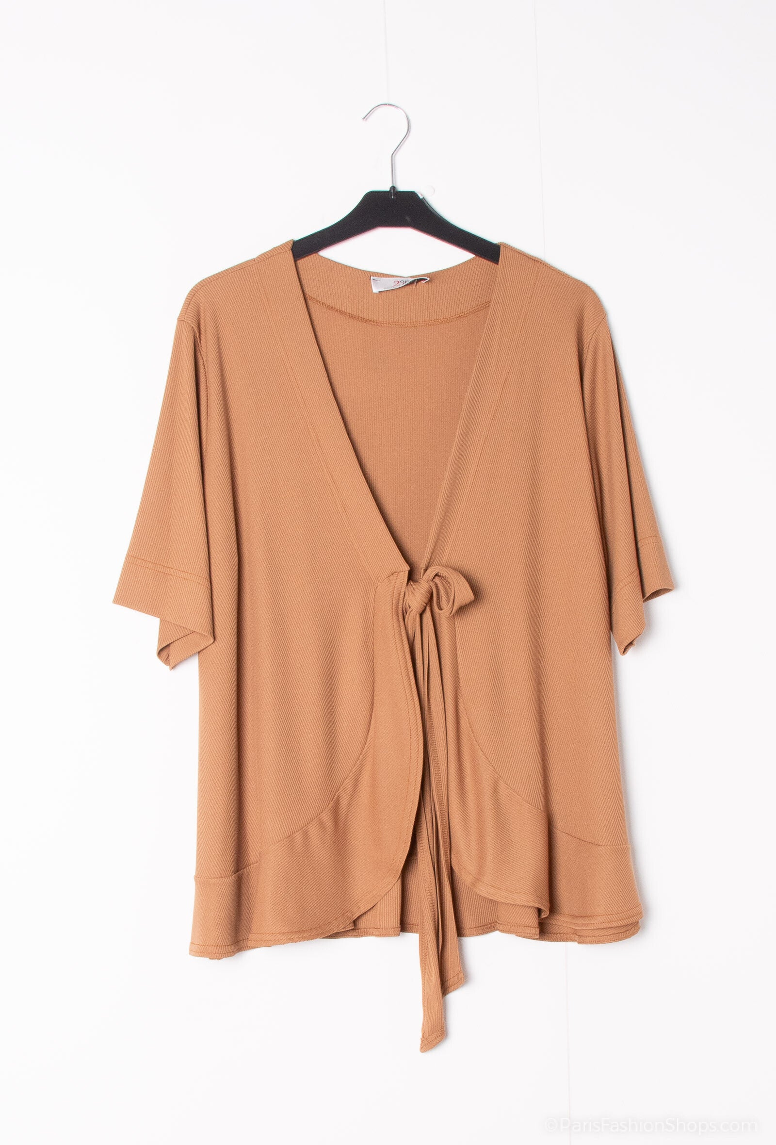 Plus Size REF: G1727 Length: 75 cm.