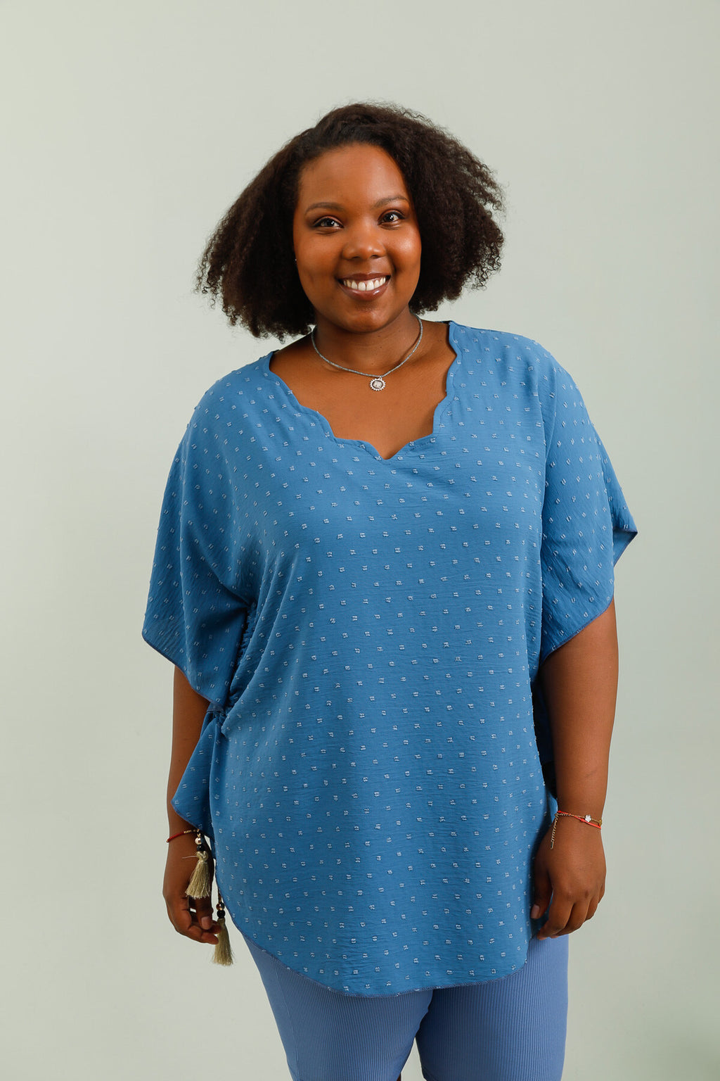 Viscose Blus med Båtarmsärmar i Stor Storlek