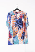 Plus Size Fluid Top med Tryck och Korsad Urringning
