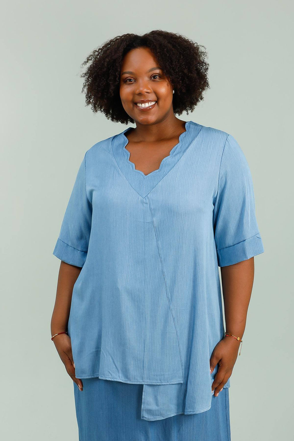 REF: H5138 Length: 85 cm i Stor Storlek