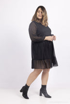 Ruffled dress with metallic threads i Stor Storlek