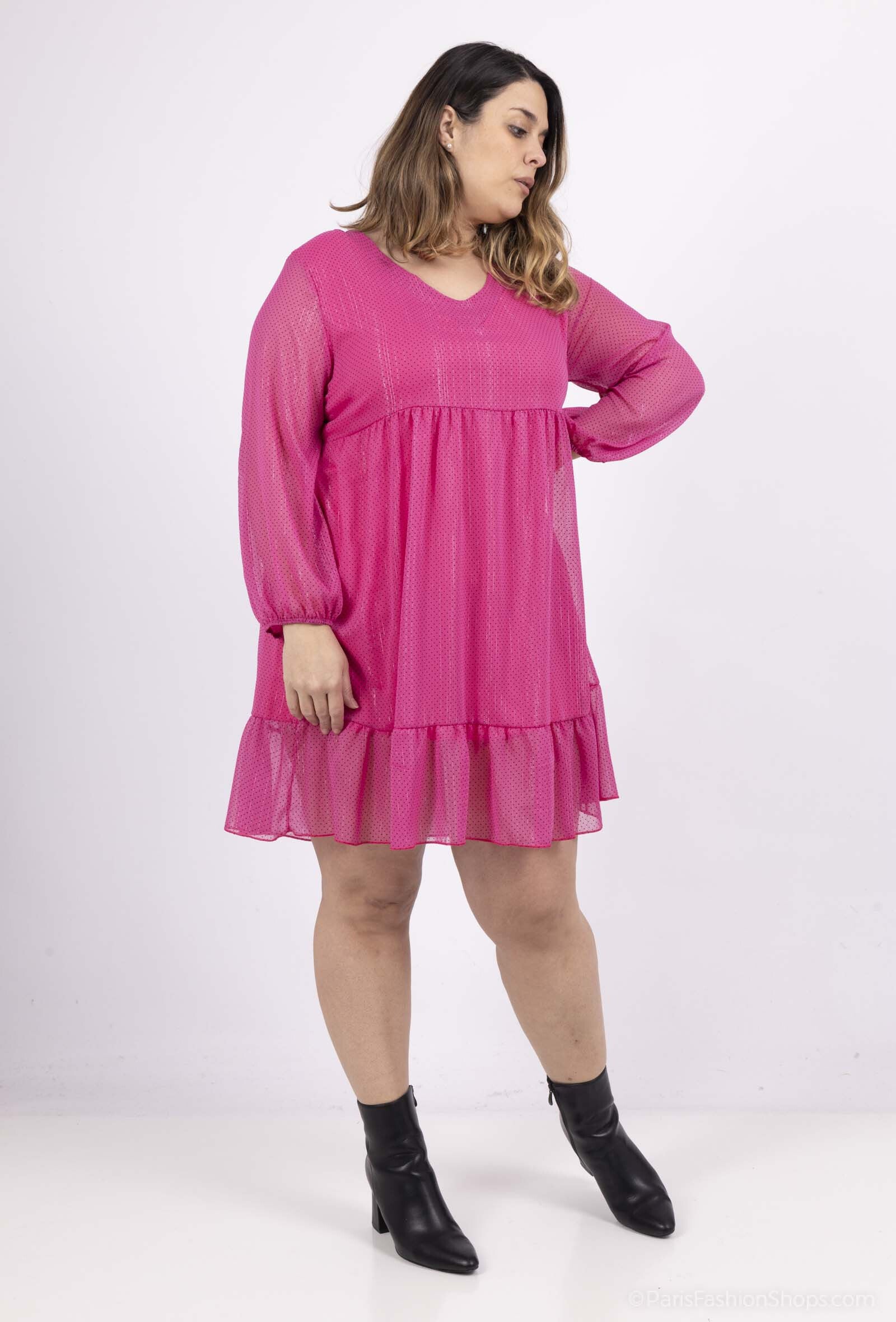Plus Size Klänning med Volanger och Metalltrådar